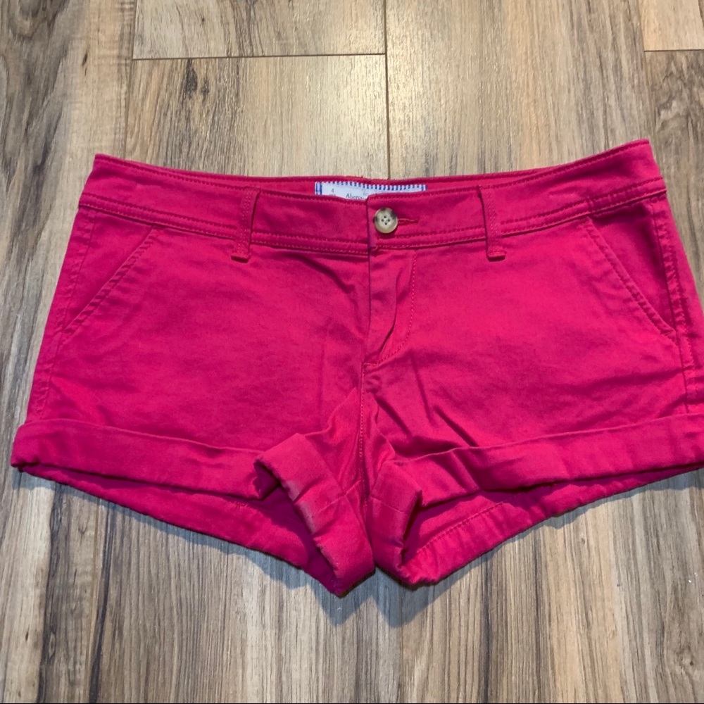 Abercrombie & Fitch Shorts Women’s size 4 w27
